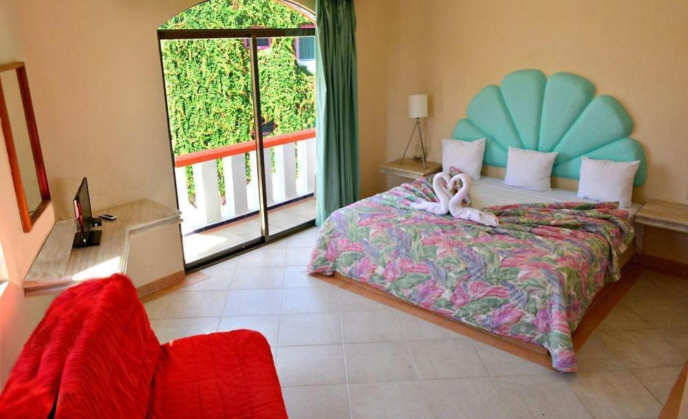 Clara 5Th Avenue Hotel Playa del Carmen Bagian luar foto